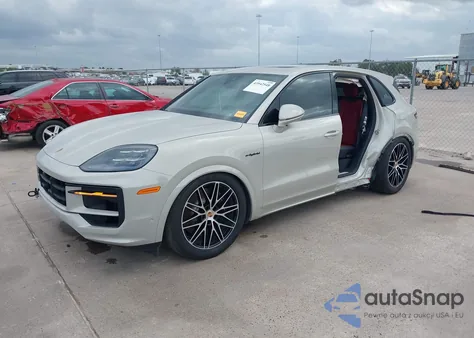 2025 Porsche Cayenne E-Hybrid из США, поврежденный, VIN WP1AE2AY8SDA16138